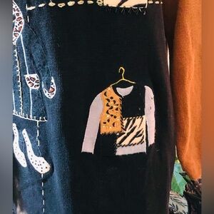 Victoria Harbour Graphic Sweater with Animal Accents